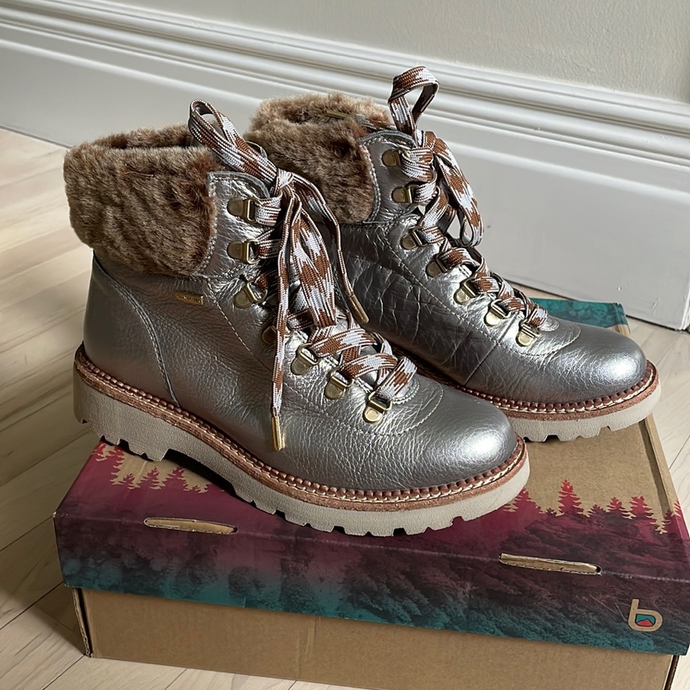 Bionica Danie Metallic Boot